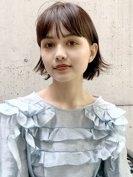 アイティー バイ アルバム 浦和店(IT by ALBUM) ミニボブ_ハイライトカラーオリーブカラー_67228