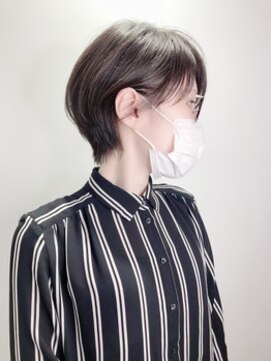 アクト(ACT) ひし形　丸み　くびれショート