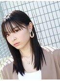 シンプルストレートヘア