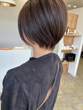 ニド(2do) 丸みの可愛いコンパクトショート