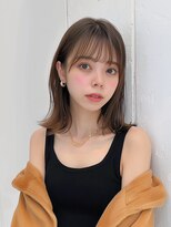 ローレンアオ(LOREN AO)&nbsp;【LOREN AO】透明感アッシュベージュ/ミディアムレイヤー