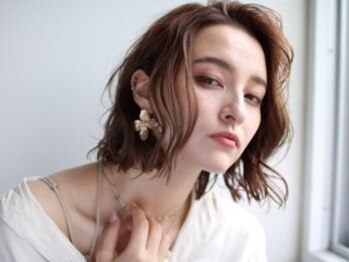 ビーバイシーアッシュエフ(B-by-C A'SHU.F)の写真/長崎トップレベルのダメージレス◇いつまでも綺麗でいたい方に、根元もしっかりカバーし、お洒落に♪