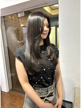 エルサザビューティー 神戸三宮(Elsa the beauty) 韓国風レイヤーカット顔まわりくびれオルチャン髪質改善