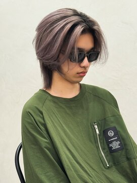 ジゼル(gisele) 【20代にオススメ】センターパートシャドールーツ