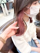 ネオリーブ チロル 横浜西口店(Neolive CiroL.)&nbsp;ピンクインナーカラー/くびれミディアム/デザインカラー【横浜】