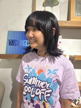 サークル(CIRCLES) ミディアムヘア子供カット