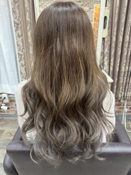 マギカ 横須賀久里浜店(Magica) 透明感グラデーションカラー