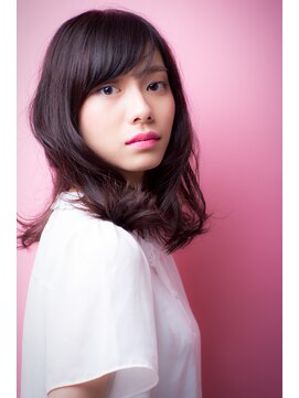 エルデ ナインズ ヘアー スタンド 川口店(elde 9's HAIR STAND) 44モーブカラー&セミウェットなワイドバングなくびれミディ 川口