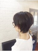ショートボブ