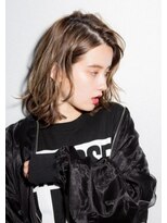 ユーフォリア 新宿通り(Euphoria)&nbsp;【Ｅｕｐｈｏｒｉａ】セミウエットな質感でルーズラフなセミディ