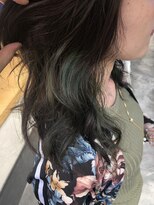 ビヨンドイー(beyond E)&nbsp;インナーカラーハイライトグリーン