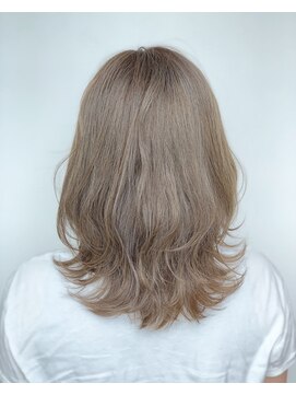 ジューシー(Beauty Consultant 10C) グレージューカラー