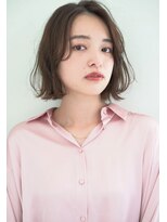 ジョエミバイアンアミ(joemi by Un ami)&nbsp;《joemi 新宿》ゆる巻き可愛い外ハネ切りっぱなしボブ　近江