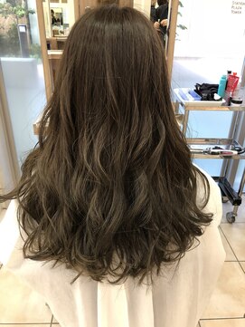 エイト 上野店(EIGHT ueno) オリーブグレージュ