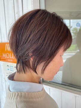 モーラ 浅香山店(MOLLA) 丸みショート/ひし形シルエット/ショートボブ/レイヤーカット