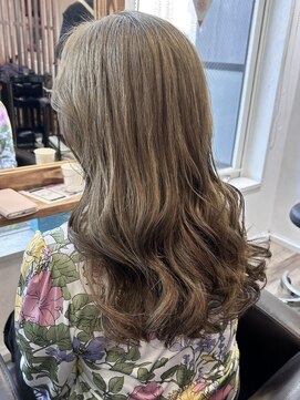 ハーツ(Heart's) ブリーチなし×白髪ぼかし