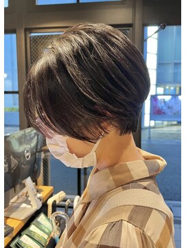 オーガニック アトリエ 大宮(organic+atelier) 20代30代40代小顔ハンサムショートアッシュブルーブラック