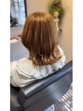 アイル(aisle) 中崎町/梅田/髪質改善/白髪ぼかし/縮毛矯正/酸性ストレート/