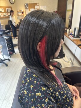 ヘアアンドスパ ベル(Belle) ディスコネウルフ・インナーカラー・ピンク