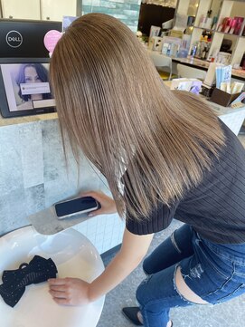 美容室 サワコ 国府店(SAWAKO) ミルクティーグレージュ