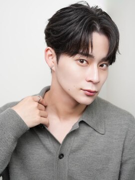 リップス 自由が丘(LIPPS) ナチュラルフェザーショート