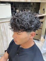 グルーマーズトウキョウ(GROOMER/S TOKYO) 緩めスペインカール