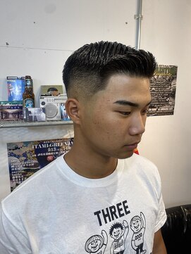 グッドプレイスアンドシング(Good Place&thing) メンズカットフェードスキンフェードバーバー短髪