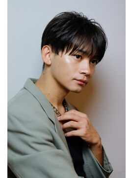 オーシャントーキョー サニー 原宿(OCEAN TOKYO Sunny) ツーブロ韓国マッシュ黒髪