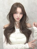 マウル 栄(MAEUL)&nbsp;小顔レイヤーカット　ココアベージュ