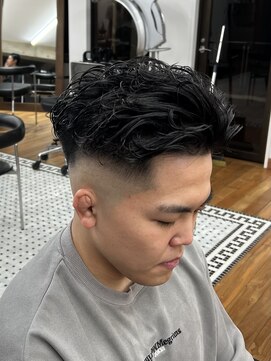 ザデイトウキョウ 表参道 青山(THE DAY TOKYO) MEN'S HAIR/スキンフェード/刈り上げショート/表参道駅