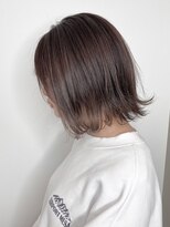 ヴィラ 雲雀丘花屋敷店(Villa)&nbsp;スタイリング簡単◎赤みなしミルクティベージュ切りっぱなしボブ