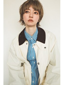 ハイ(HI)の写真/デザインショートカットで毎日が楽しく！ファッションやムードを大切にする旬な貴方へ