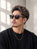 ORO MEN'S 緑地公園【オーロ/メンズ/眉毛/アイブロウ/メンズカット/メンズパーマ】&nbsp;【ニュアンスパーマ】ハイライトで魅せる大人アップバング