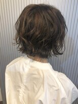 ヘアーアンドシューズ タイプエービー(HAIR&SHOES Type AB) "Type  ABデザイン"外ハネショートボブ