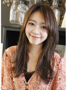 オペラ(OPERA by BALLET HAIR) ナチュラルとパーマ