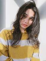 ニール 名古屋 伏見 丸の内(NEELU)&nbsp;センターパートとカジュアルしっかりウェーブ