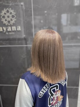 アヤナ バイ アヤラ(ayana by ayala) ブロンド ミルクティーベージュ