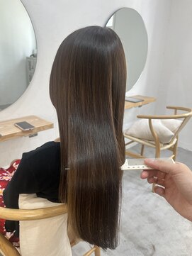 アイ 代々木公園(aye) 酸性ストレート×ショコラブラウン