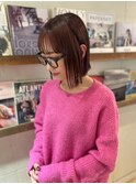 ピンクブラウン×切りっぱなしボブ