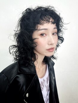 レガーレ(Legare)の写真/ウェットもドライも自由自在の質感パーマ◎最旬トレンドの外国人風パーマスタイルにあなたも変身♪