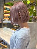 ハイトーン切りっぱなしショートボブミルクティーピンクベージュ
