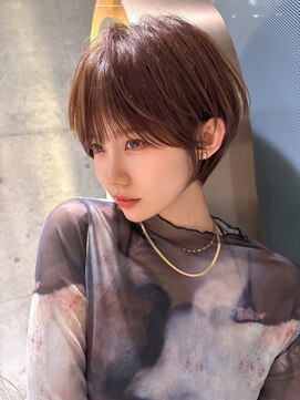 ロンド マーレ 天神大名店(Lond mare) ホワイトグレージュ/ミニウルフ/デジタルパーマ/丸型/顔まわり