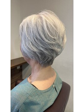 アモンド(Amonde) ふんわりパーマ