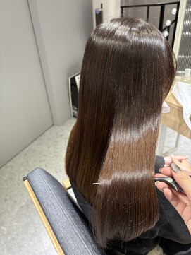 バイエイト(X８) ◎地毛風ストレート/顔まわりレイヤー