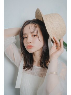 顔周りレイヤー大人ツヤ髪