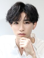 ルーシー 渋谷(LUCEY)&nbsp;センターパートニュアンスパーマフェザーパーマ波巻きパーマ