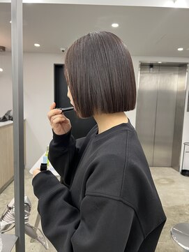 トゥエル バイ ディプティモイラ(tuelu by dipty MOILA) 美髪ストレートボブ