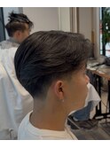 ラフカール　刈り上げセンターパート　ニュアンスパーマ