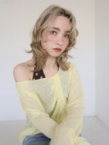 エヌ トーキョー(enu TOKYO)&nbsp;レイヤーカット　ミディアム　ブリーチ