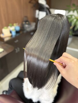 アオイ(Aoi) 【 触れたくなる艶髪】髪質改善トリートメントロング